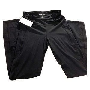 Marika Sport Yoga Pants w/ 3 pockets! NWT